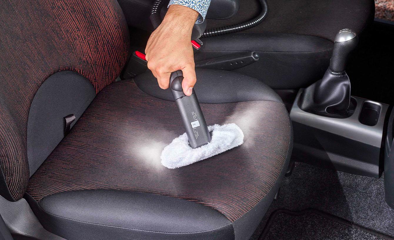 Pulizia interni auto vapore: ecco cosa c'è da sapere